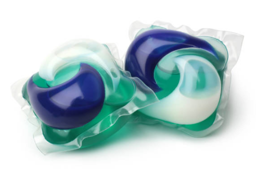Detergent capsule